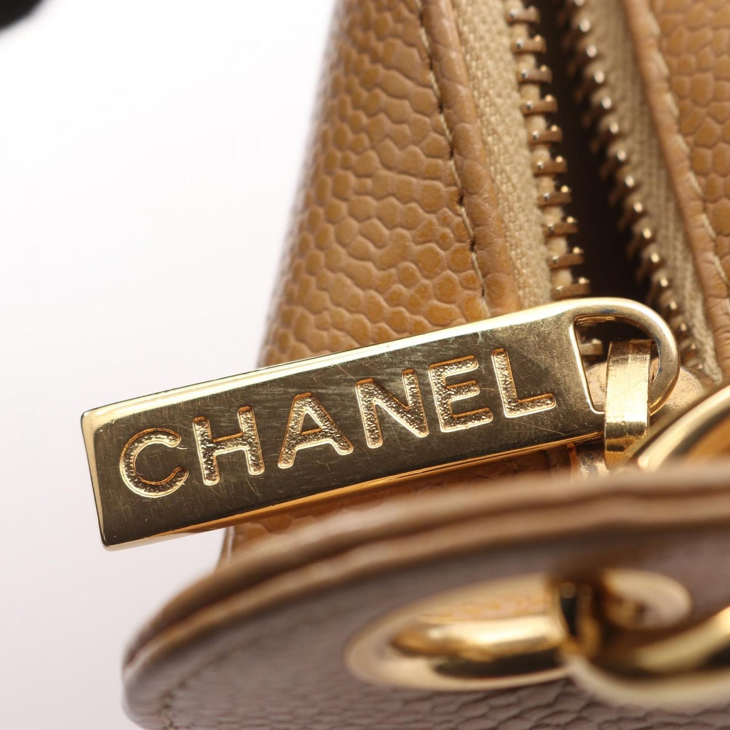 Chanel Shoulder Bag CC Logo Beige Caviar Leather Quilted CC Chang — view 8
