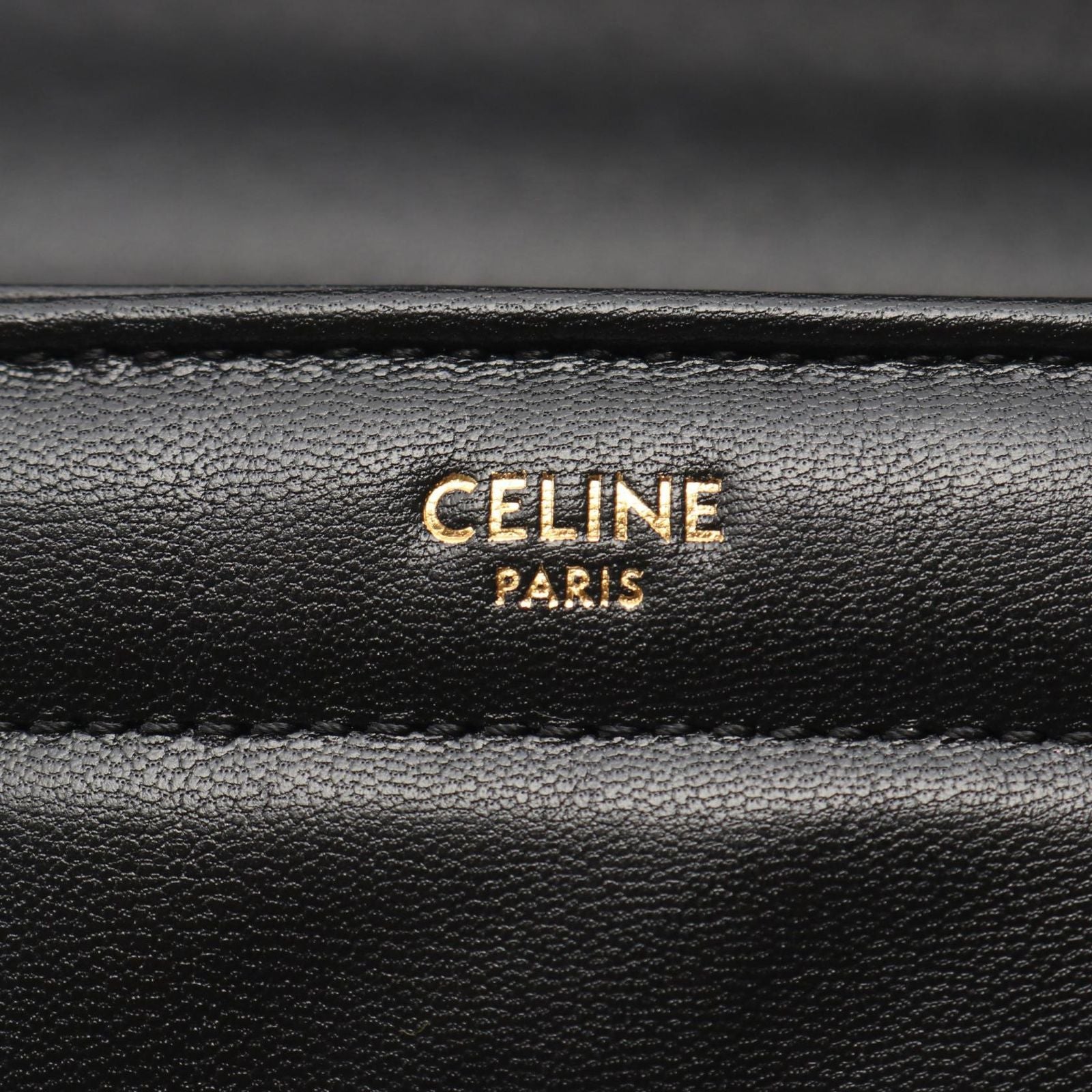 Celine Shoulder Bag Matelasse Monochrome Black Leather Chain — view 4