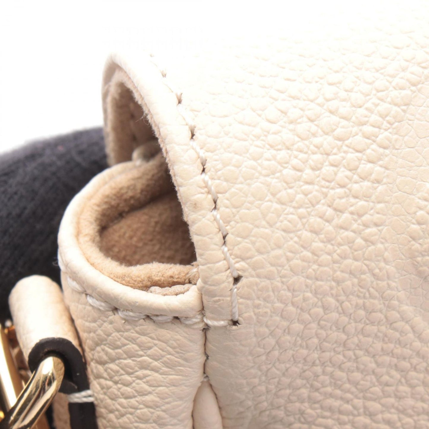 Louis Vuitton Handbag Wallet on Chain Ivy Cles Leather — view 5