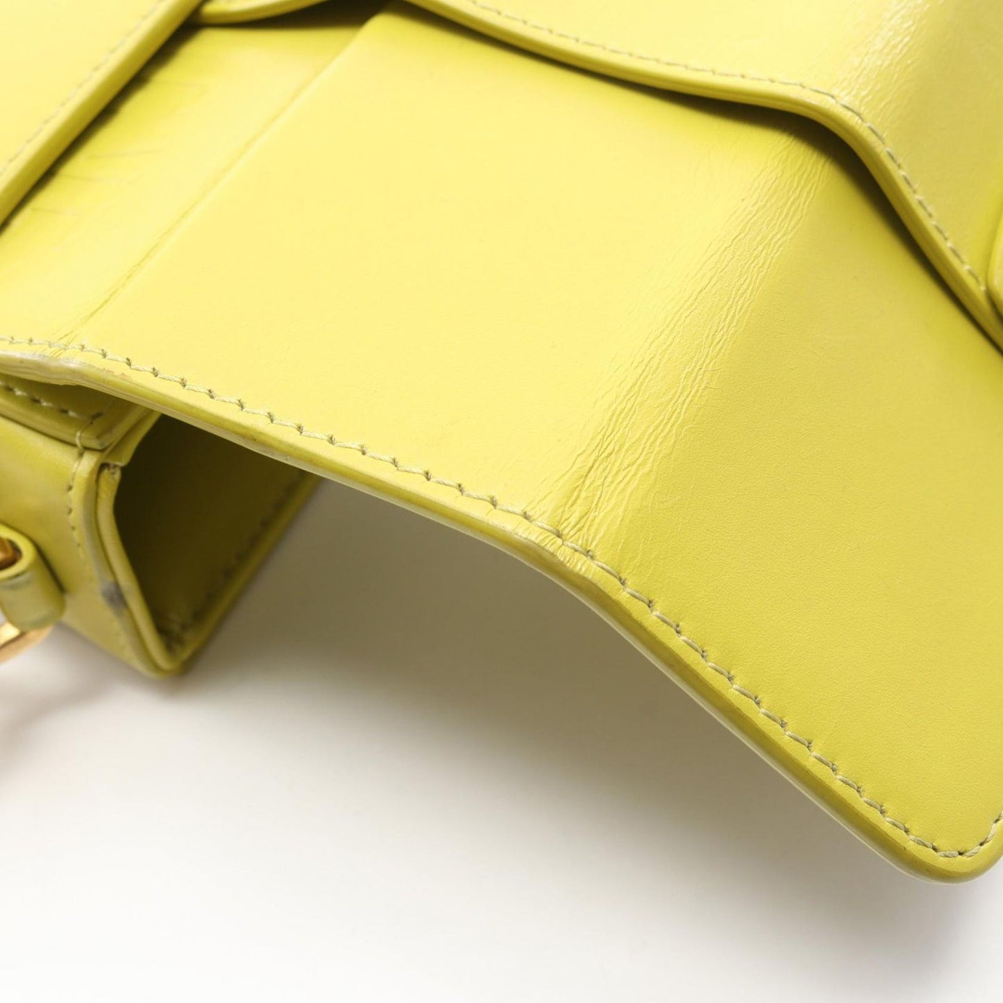 Dior Shoulder Bag 30 Montaigne Yellow Green Leather 30 — view 6