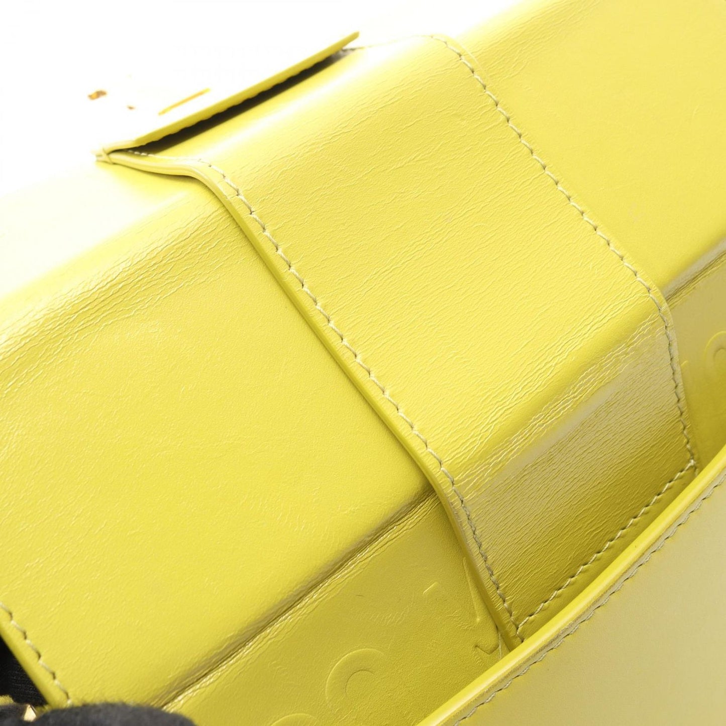 Dior Shoulder Bag 30 Montaigne Yellow Green Leather 30 — view 8