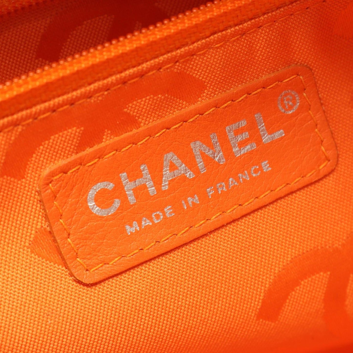 Chanel Shoulder Bag Cambon Line Beige Leather Patent — view 4