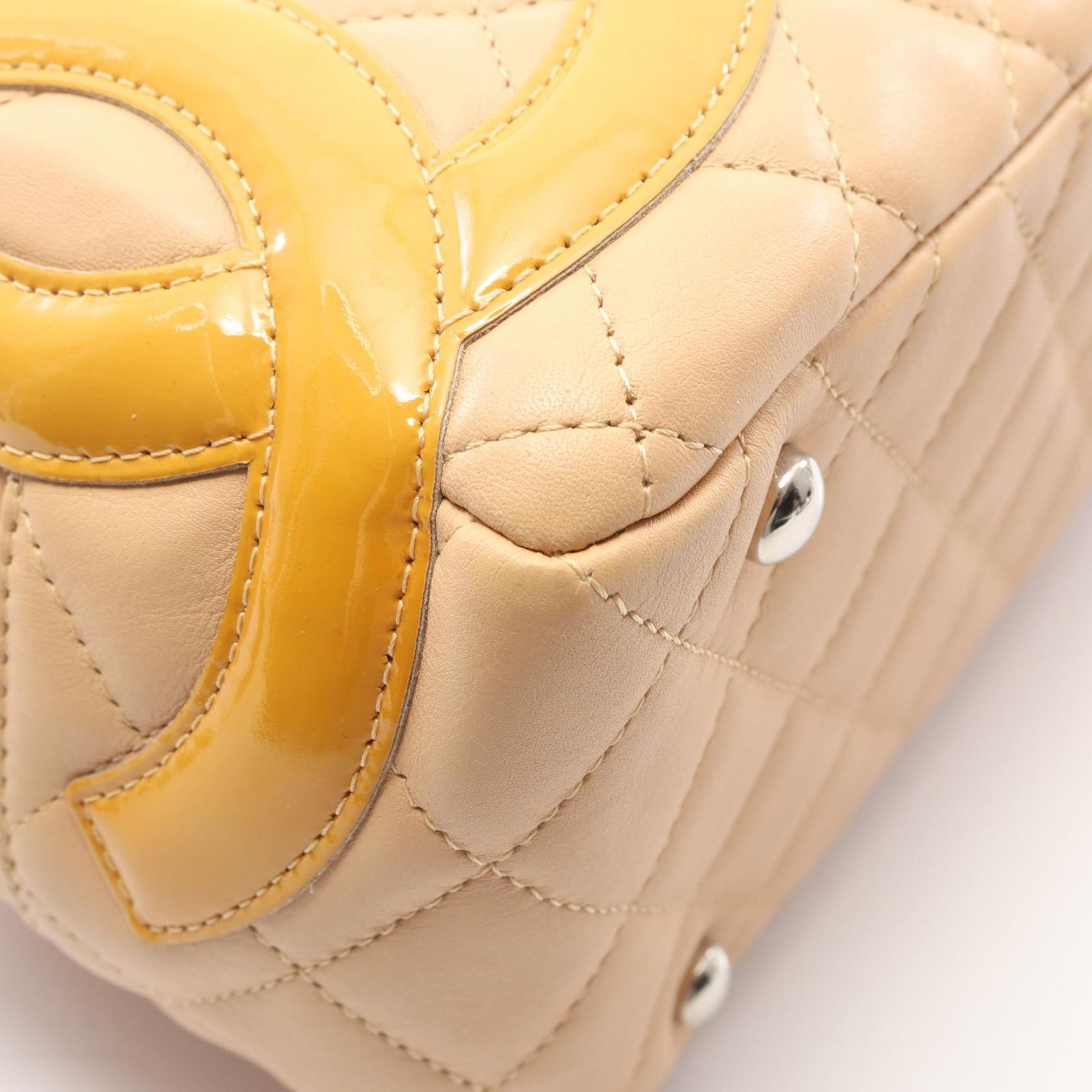 Chanel Shoulder Bag Cambon Line Beige Leather Patent — view 7