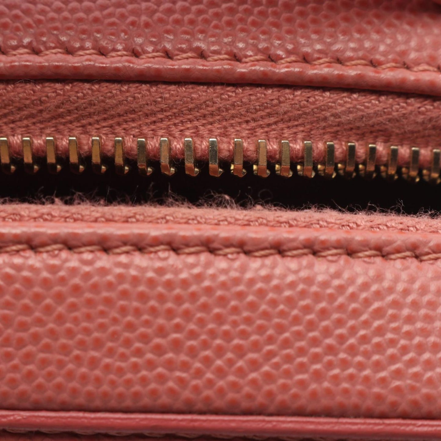 Chanel Shoulder Bag CC Filigree Coral Pink Leather CC Quilted Vanity 2-Way Chain — view 9