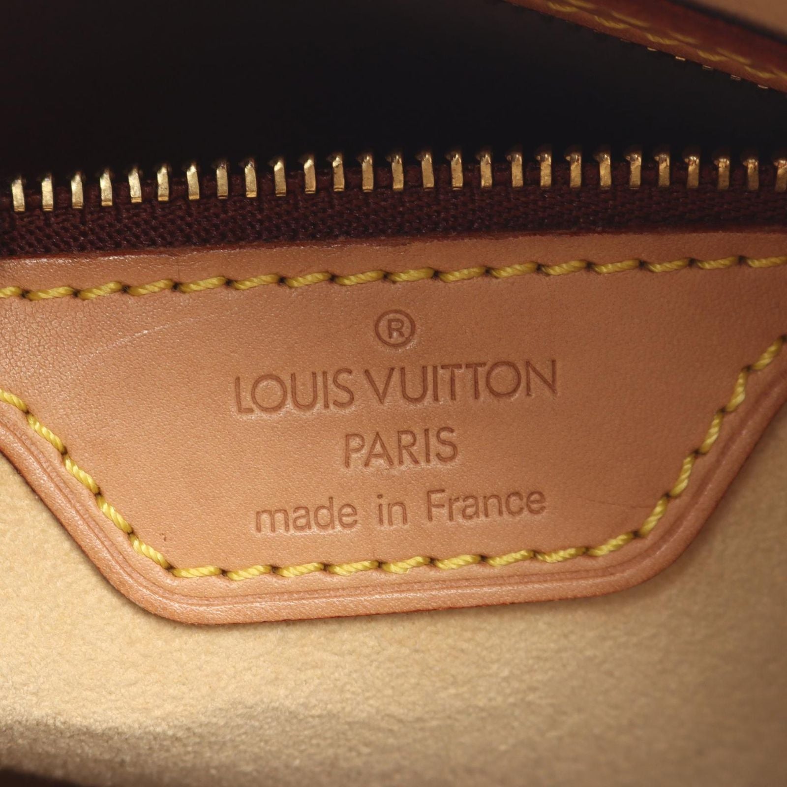 Louis Vuitton Shoulder Bag Looping GM Canvas Leather — view 4