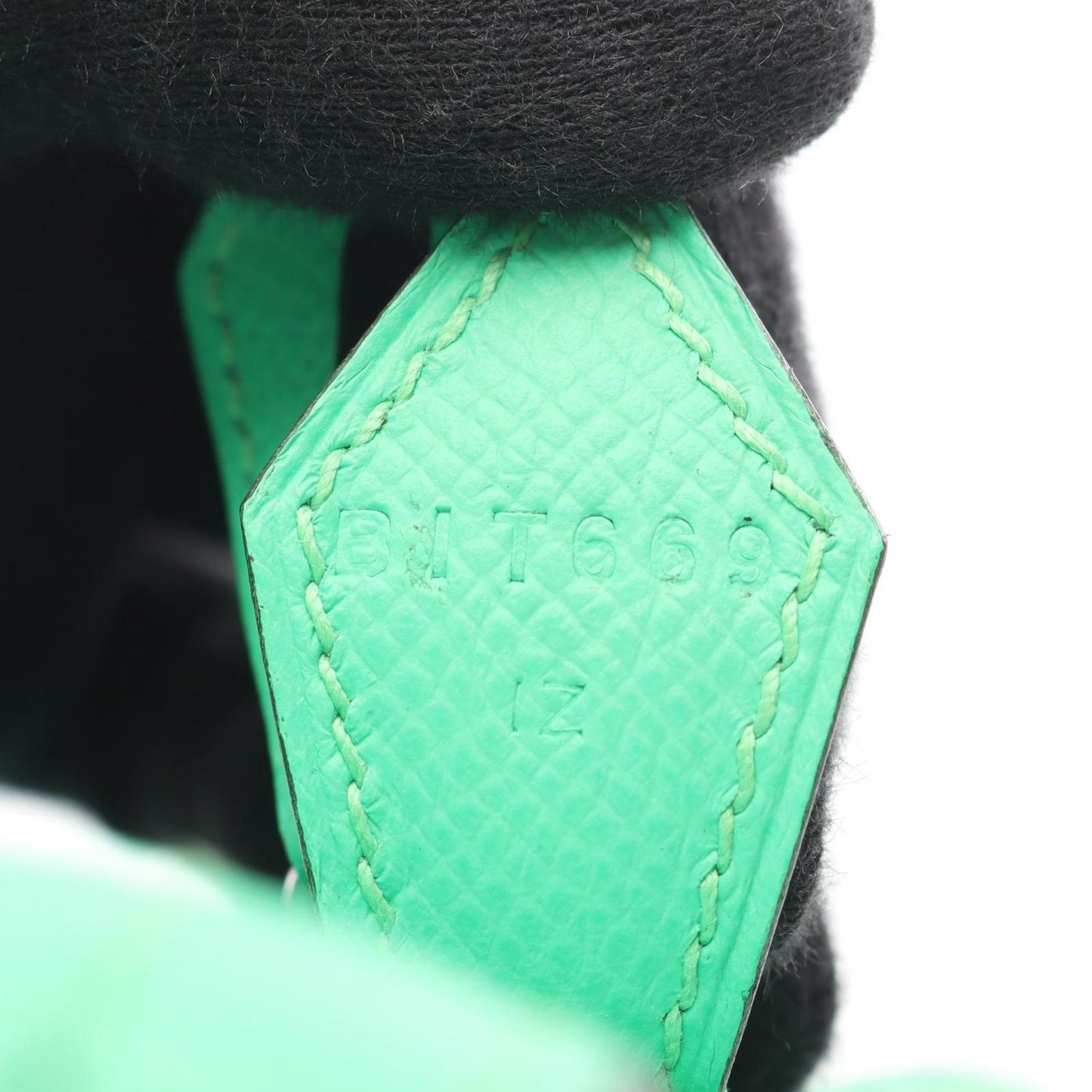 Hermes Handbag Bolide 25 Vert Comic Leather — view 5