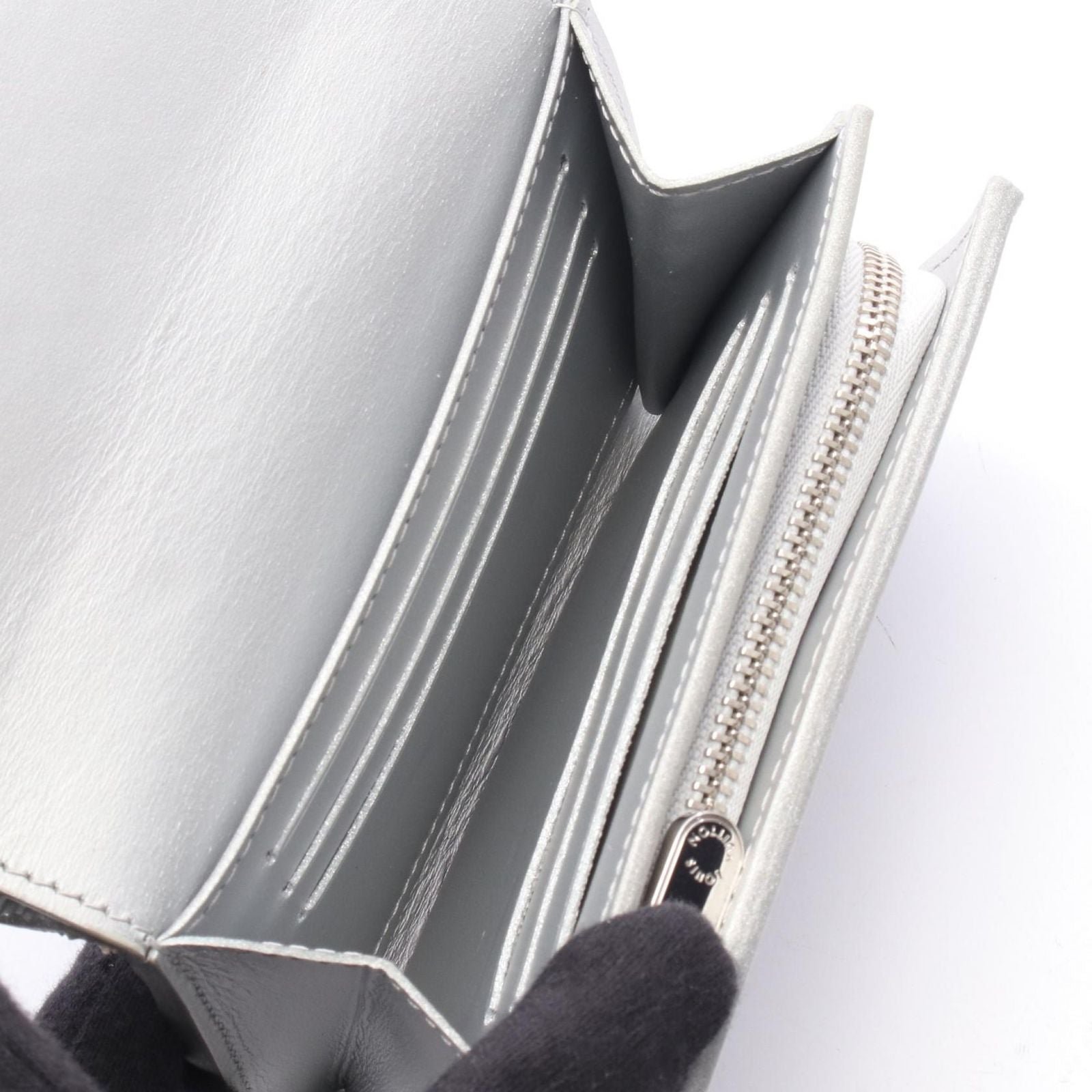 Louis Vuitton Bifold Wallet Portefeuille Iris Compact Silver Leather — view 3