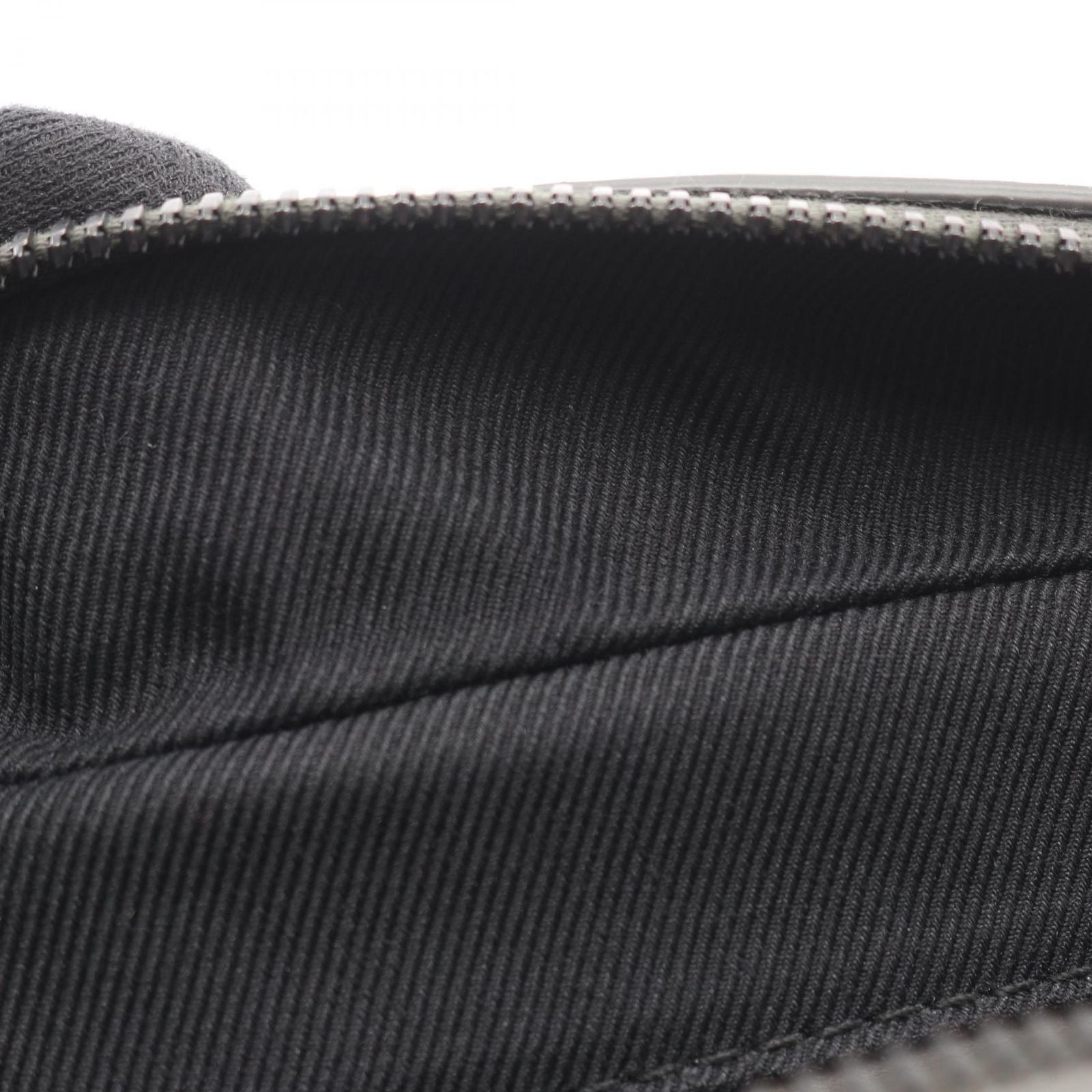 Bottega Veneta Clutch Intrecciato Gray Leather — view 5