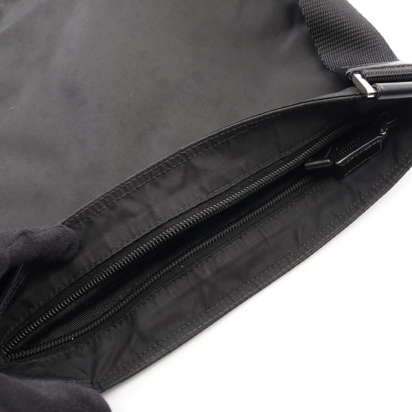 Prada Shoulder Bag Tessuto Saffi Black Nylon Saffiano Leather Triangle Logo — view 5