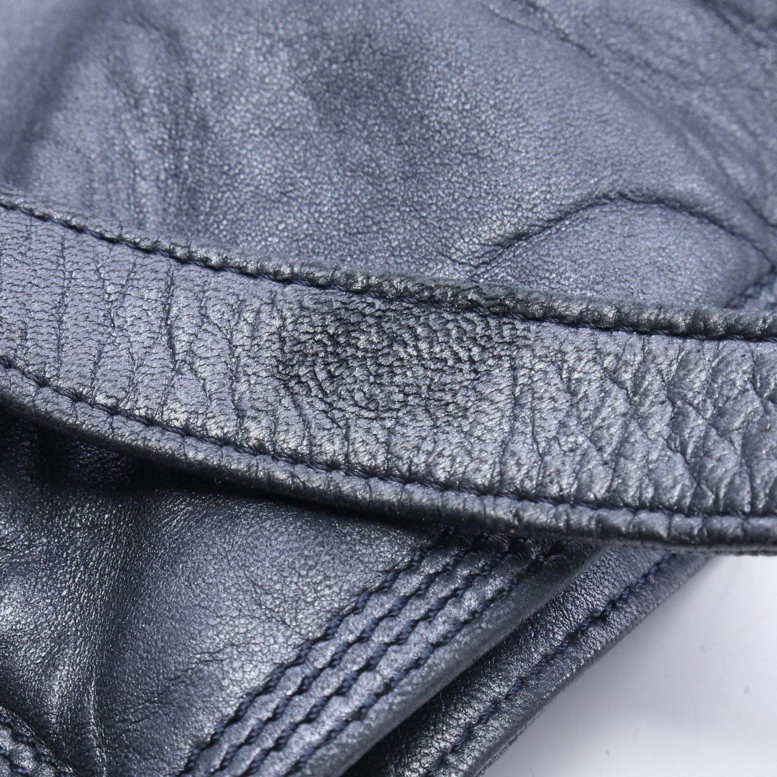 Loewe Shoulder Bag Anagram Navy Leather — view 8