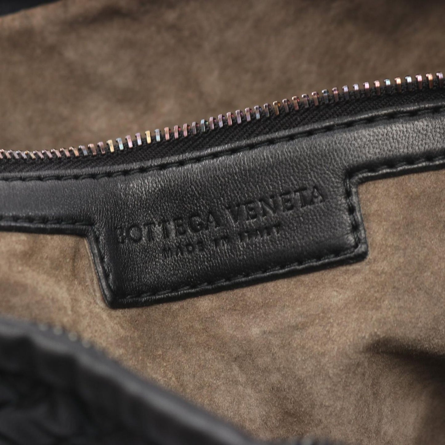 Bottega Veneta Tote Intrecciato Black Leather — view 4