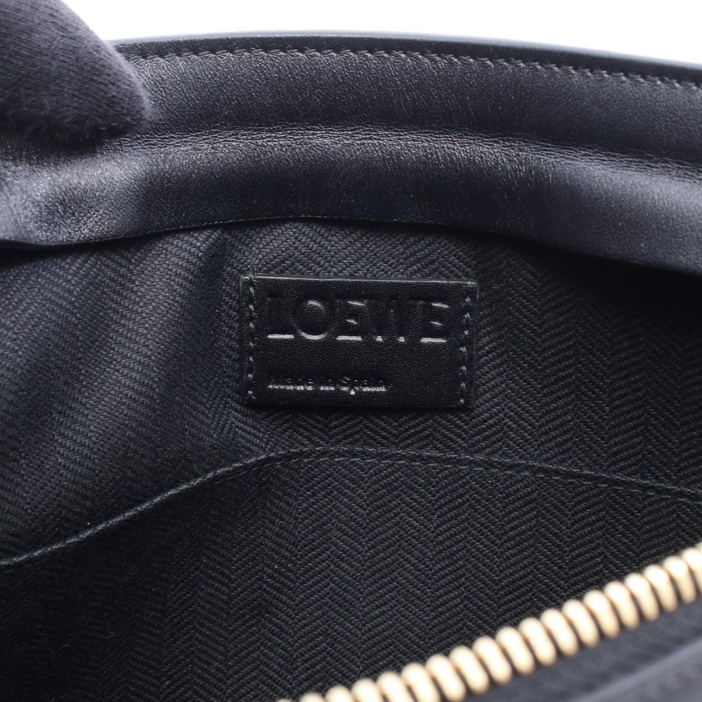 Loewe Shoulder Bag Pouch Black Leather — view 4