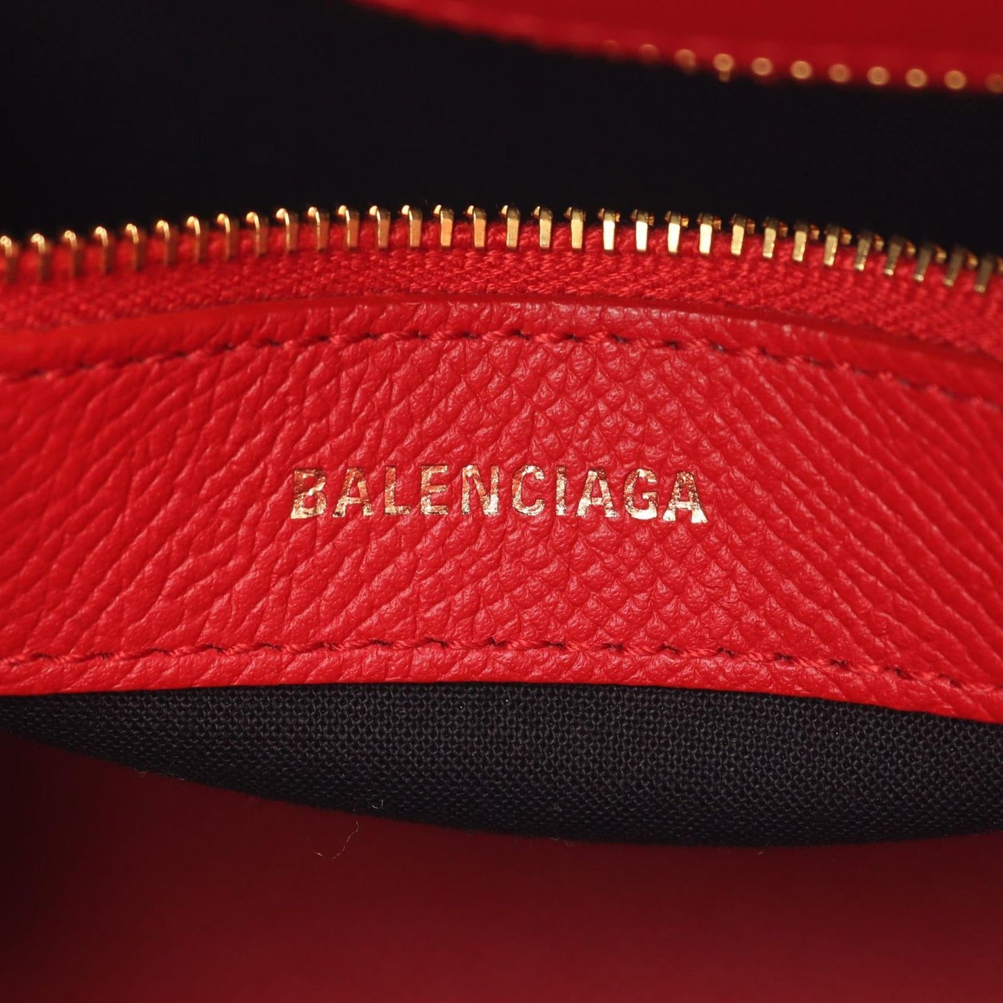 Balenciaga Handbag Ville Top Handle Top Red Leather — view 4