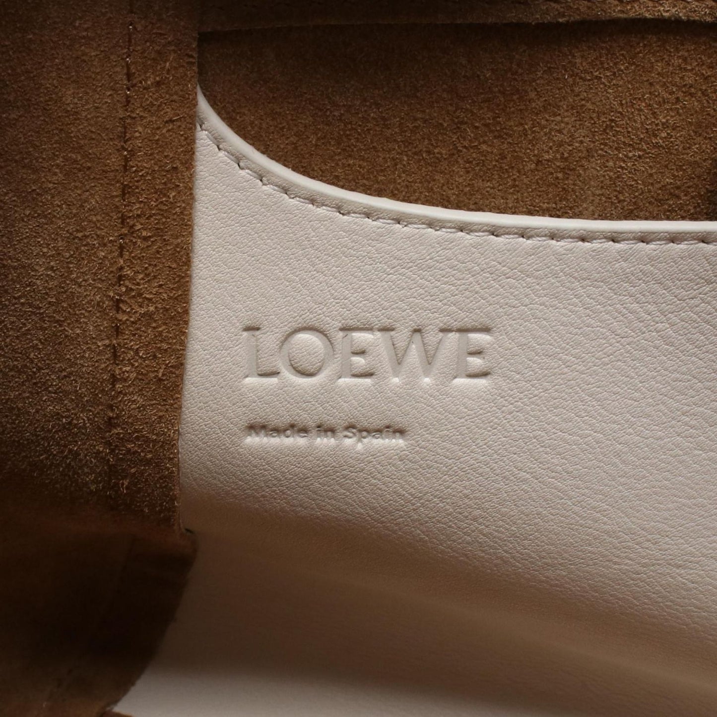 Loewe Handbag Hammock Nugget 2-Way Ivory Leather — view 4