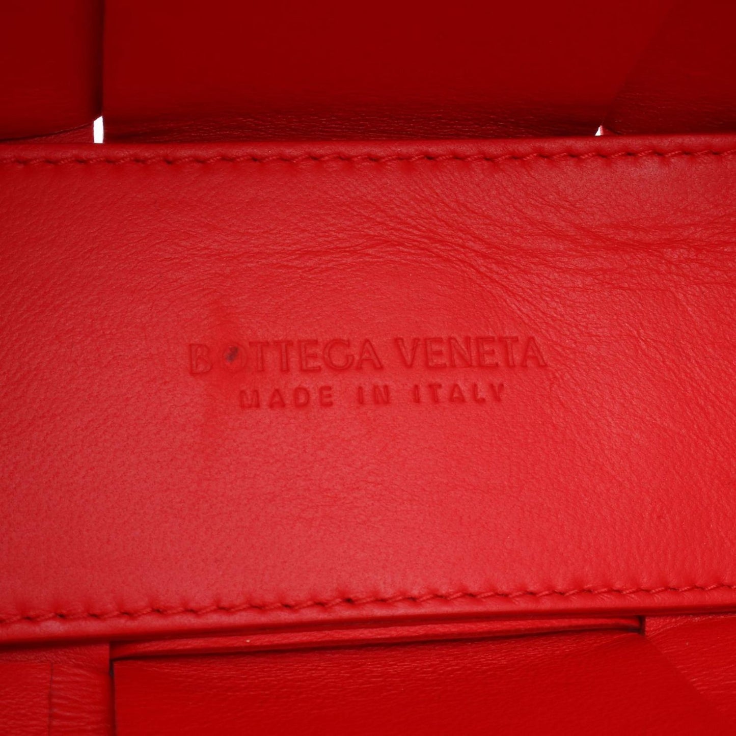 Bottega Veneta Tote Candy Arco 2-Way Red Leather Intrecciato Mini — view 4