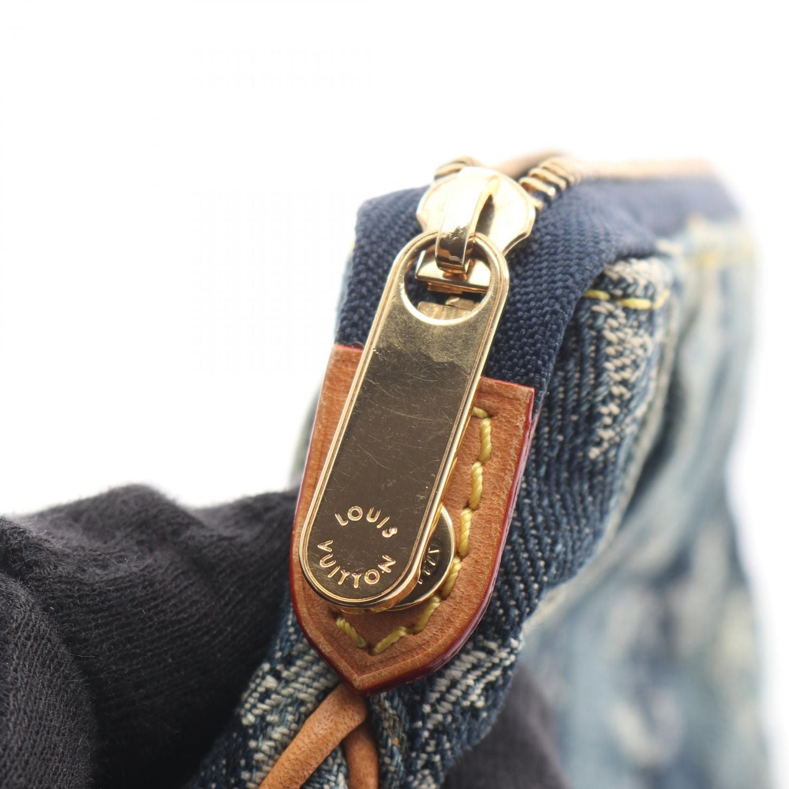 Louis Vuitton Pouch Trousse Monogram Denim Leather — view 7