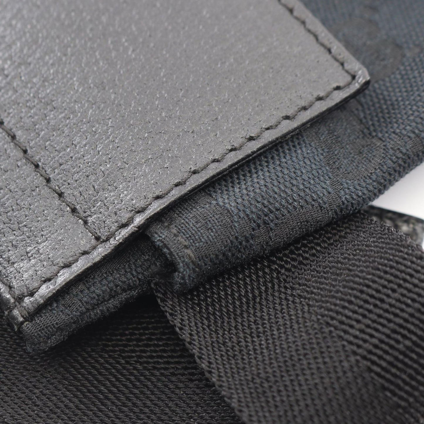 Gucci Waist Bag GG Canvas Black — view 8