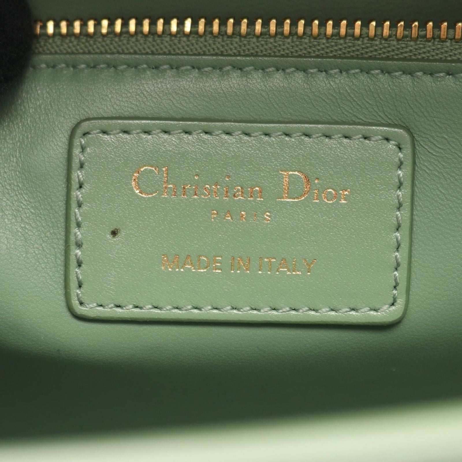 Dior Shoulder Bag 30 Montaigne Monte Nulight Green Leather 30 — view 4