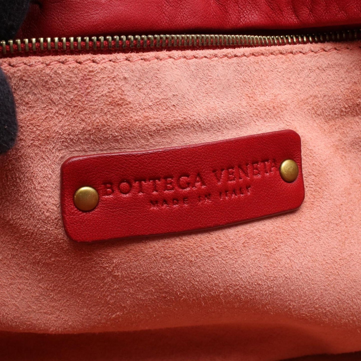 Bottega Veneta Handbag Capri Intrecciato Red Leather — view 4
