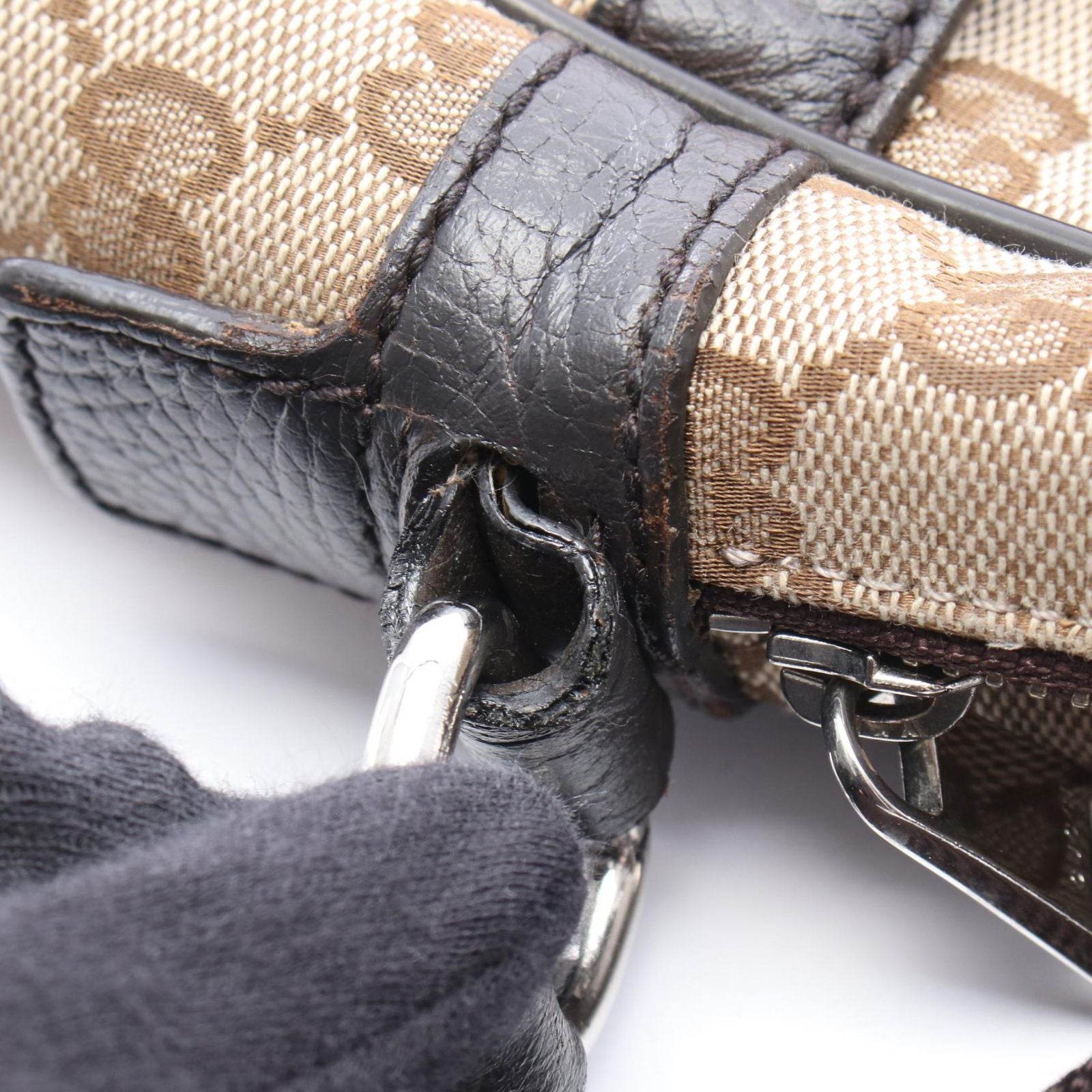 Gucci Shoulder Bag GG Canvas Beige — view 6