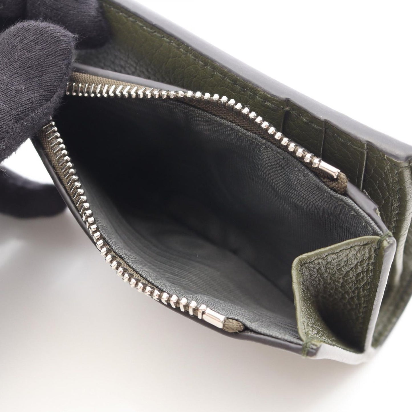 Gucci Bifold Wallet Logo Coin Khaki Leather — view 4