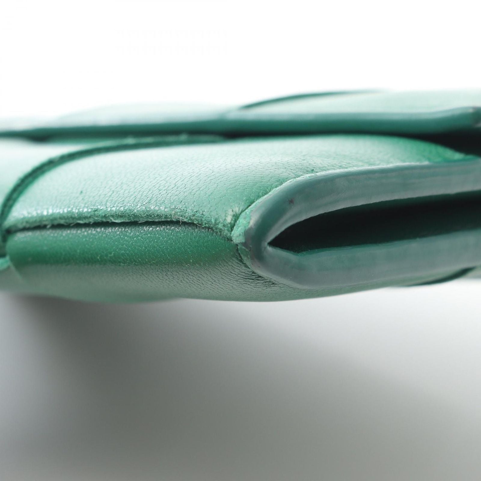 Bottega Veneta Bifold Wallet Cassette Maxi Intrecciato Green Leather — view 7