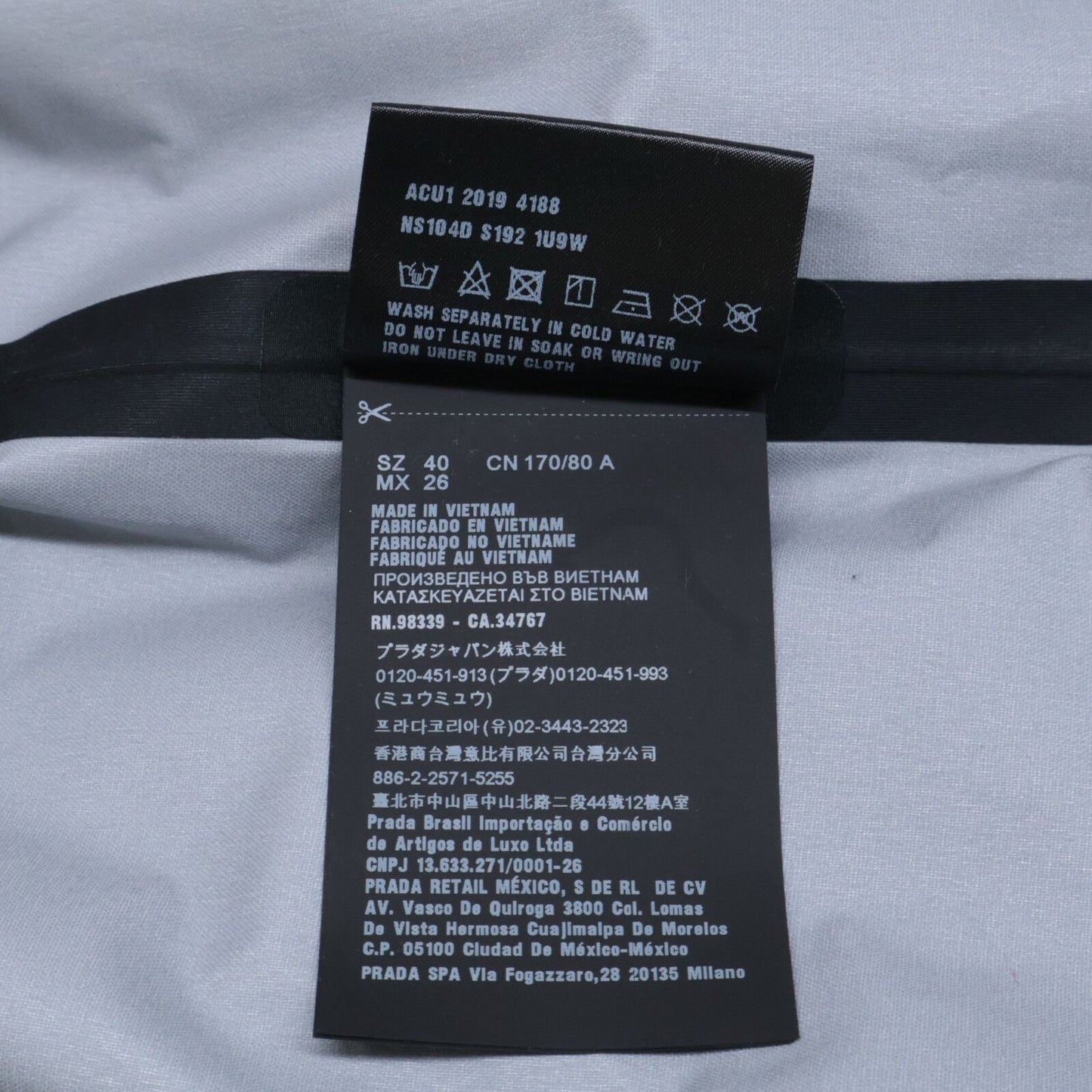 Prada Luna Rossa Gray Soft Shell Jacket 40 — view 6