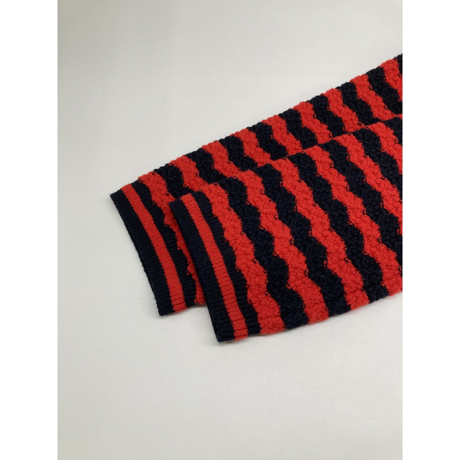 Gucci Red Cotton Wool Long Cardigan — view 8