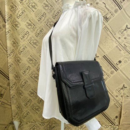 Saint Laurent Yves Shoulder Bag YSL Leather Black — view 7