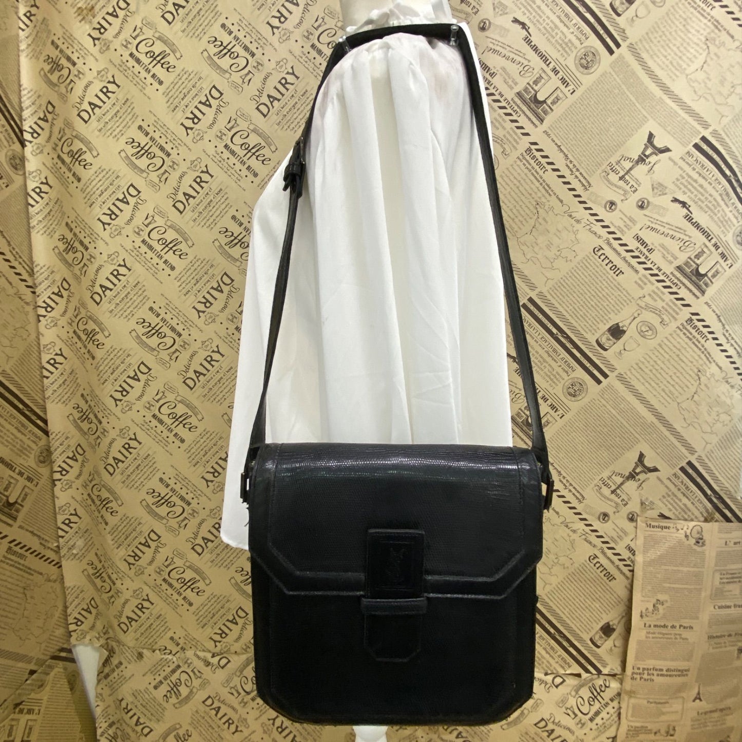 Saint Laurent Yves Shoulder Bag YSL Leather Black — view 5