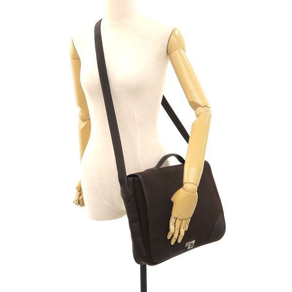 Hermes Victoria Messenger Bags Brown — view 9