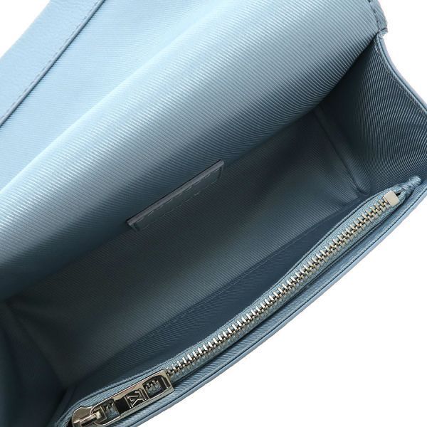 Louis Vuitton Aerogram Fast Line Wearable — view 2