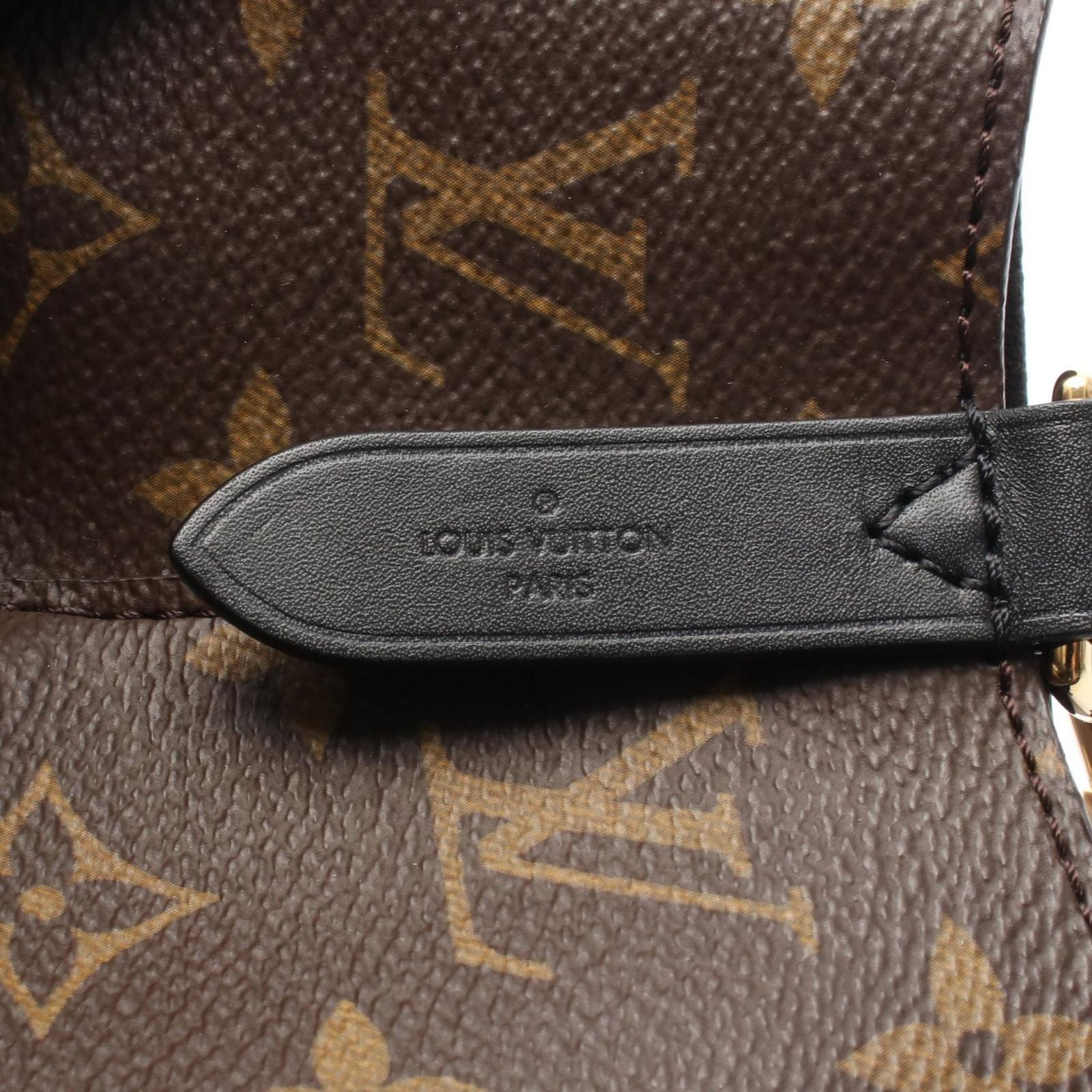 Louis Vuitton Shoulder Bag Neo Noe Monogram Noir Canvas Leather MM — view 4