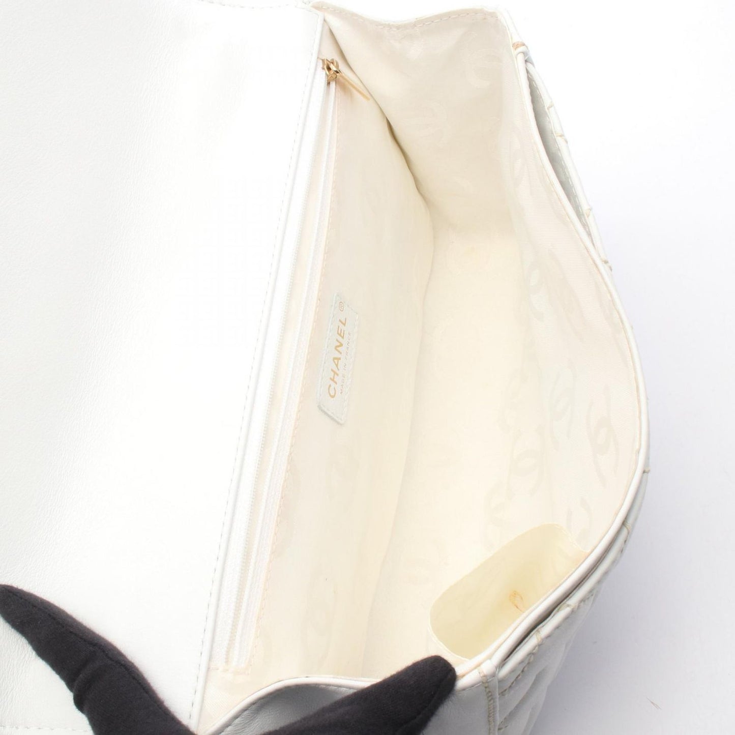 Chanel Handbag Wild Stitch Top Handle White Leather Bag — view 3