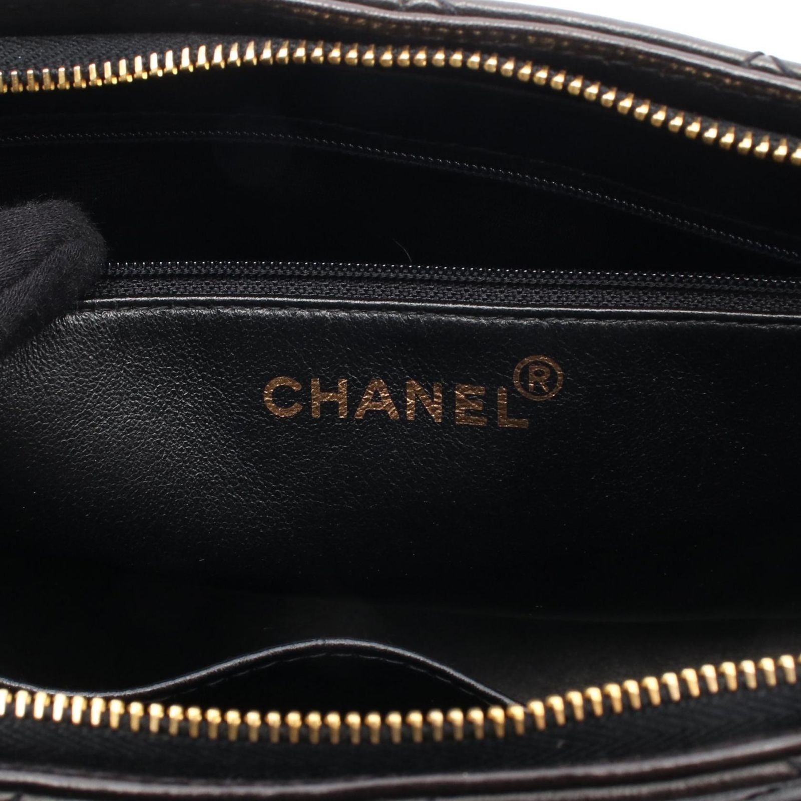 Chanel Shoulder Bag Quilted Black Lambskin — view 4