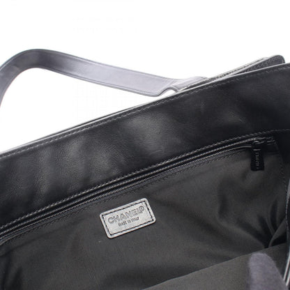 Chanel Tote CC Logo Black Lambskin — view 6