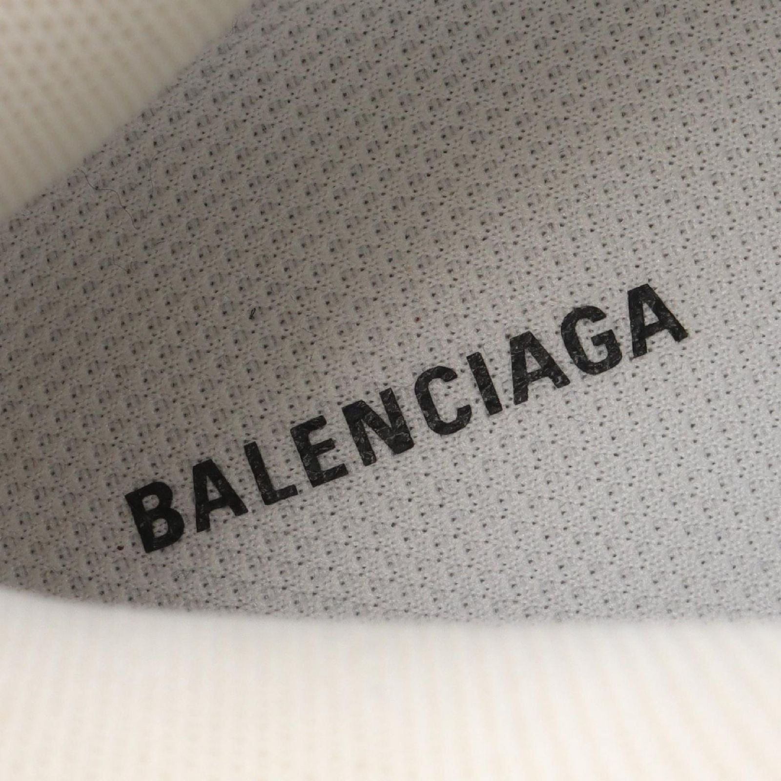 Balenciaga Sneakers Triple Leather — view 4