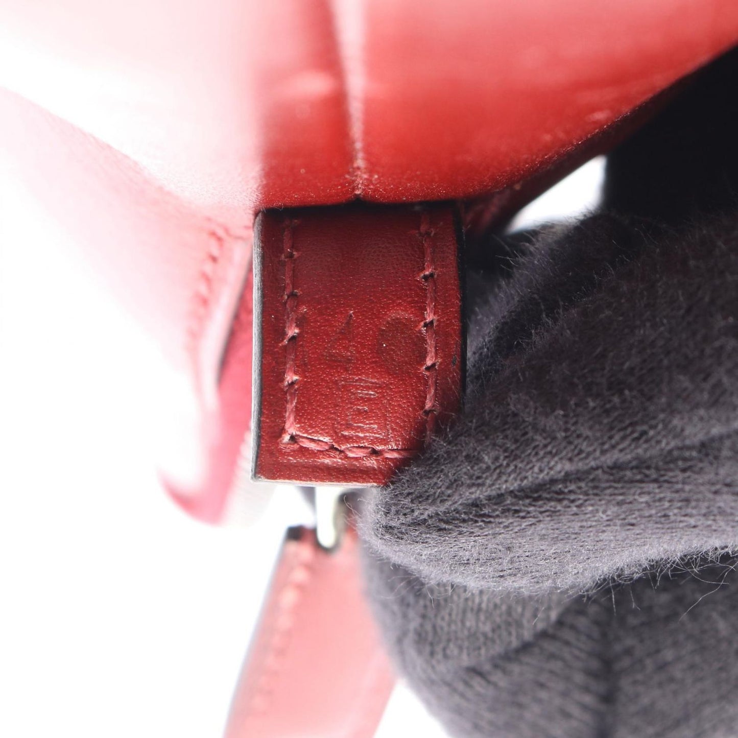 Hermes Handbag Escapade Rouge Ash Calf — view 5