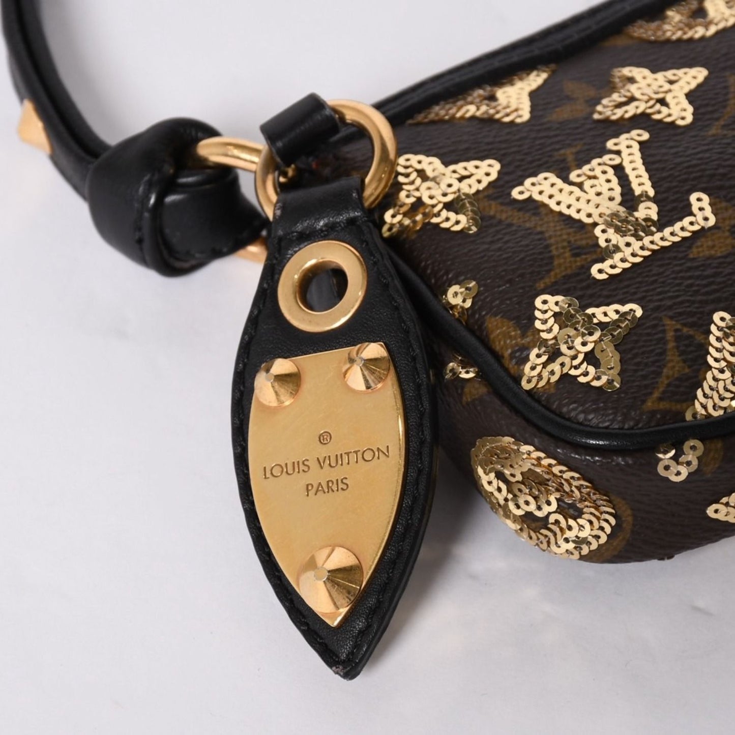 Louis Vuitton Mini Pochette Accessoires Pouch Monogram Eclipse Sequins — view 7