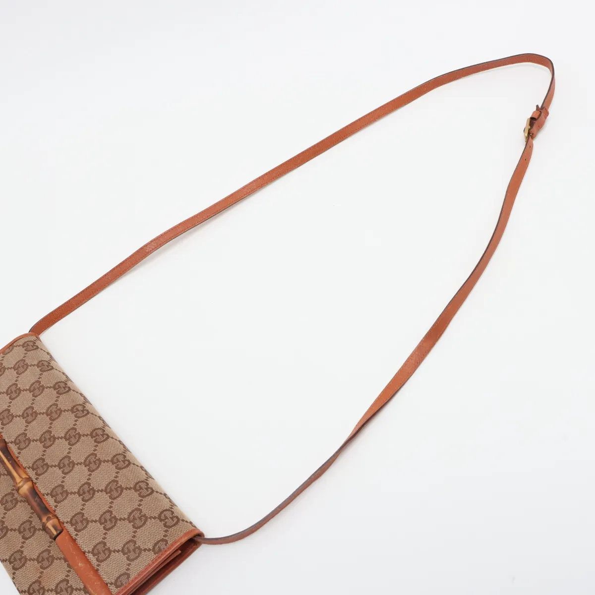 Gucci GG Canvas Bamboo Leather Shoulder Bag Crossbody Brown — view 5