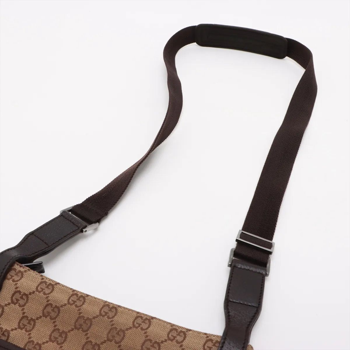 Gucci GG Canvas Leather Shoulder Bag Crossbody Brown — view 5