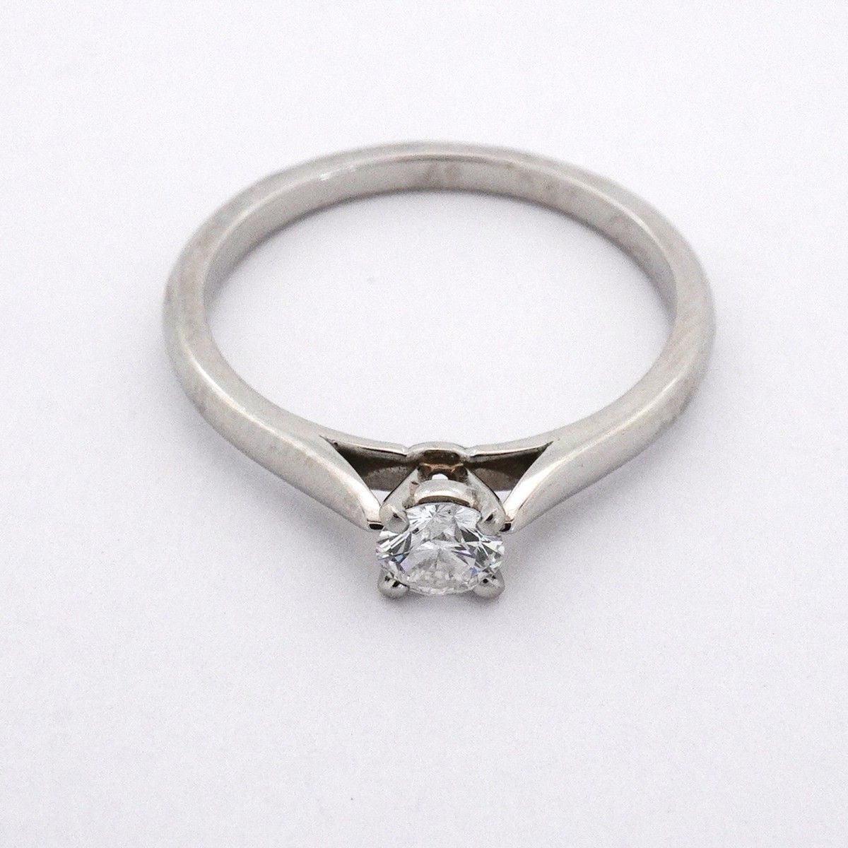 Cartier Ring Solitaire Platinum Diamond — view 3
