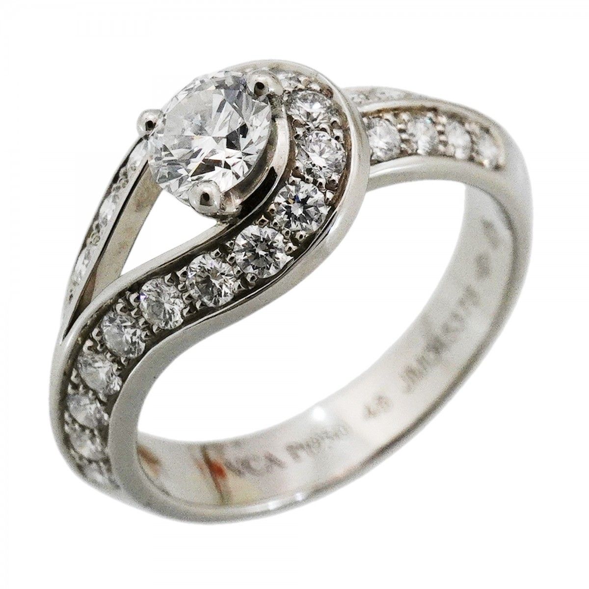 Van Cleef & Arpels Ring Couture Platinum Diamond