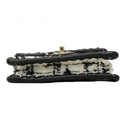 Chanel Shoulder Bag Tweed Black White Champagne Gold — view 3