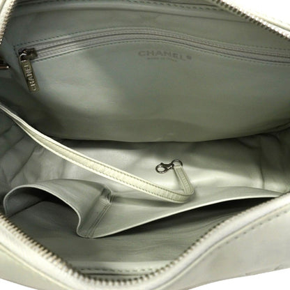 Chanel Shoulder Bag Quilted Lambskin Pale Green Silver — view 4