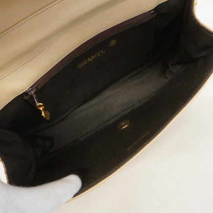 Chanel Shoulder Bag Lambskin Beige Gold — view 4
