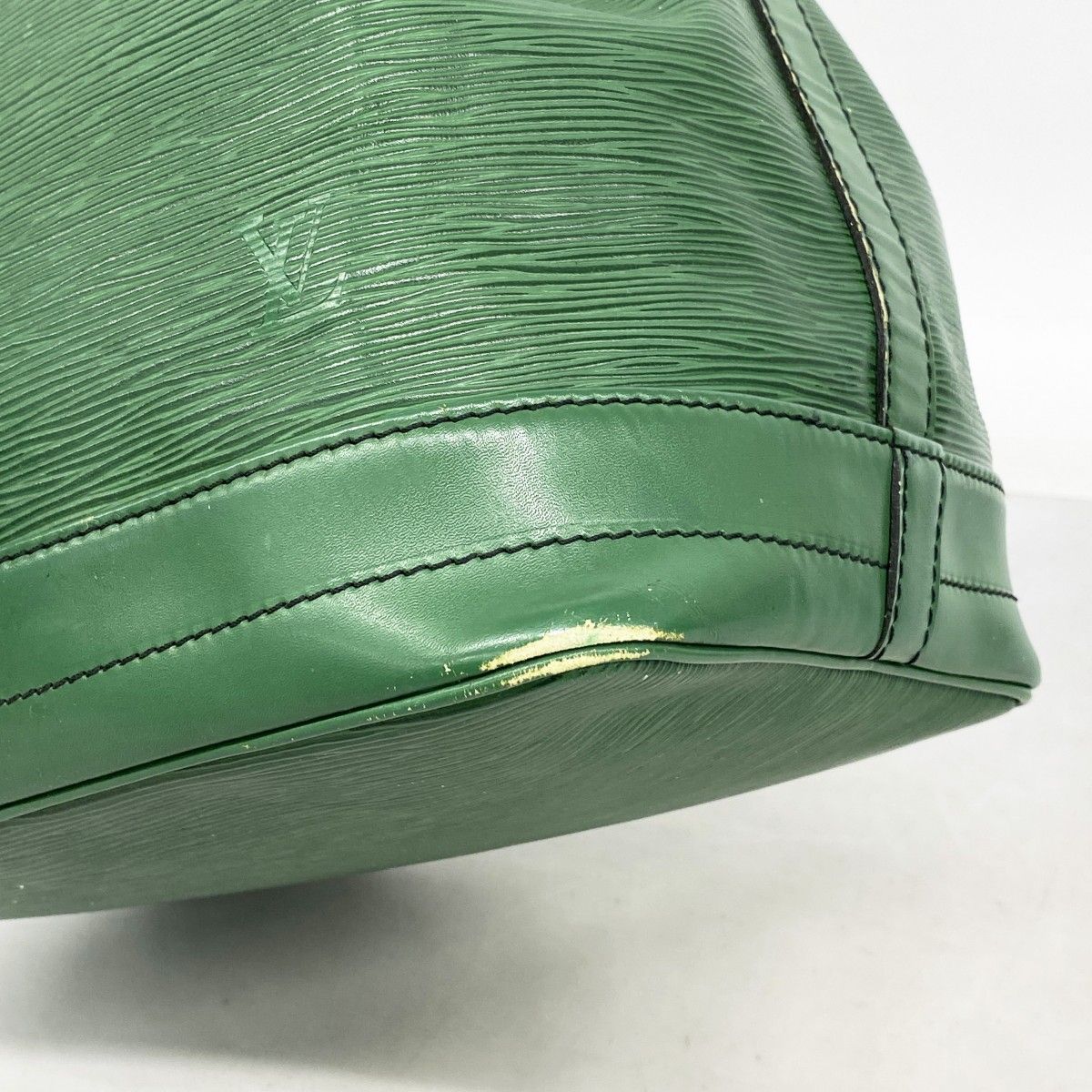 Louis Vuitton Shoulder Bag Epi Noe Borneo Green — view 7