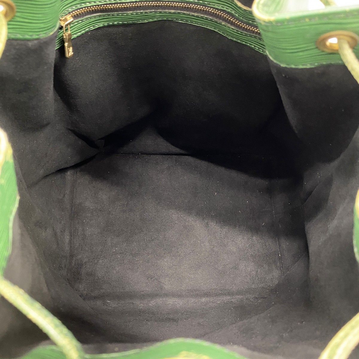 Louis Vuitton Shoulder Bag Epi Noe Borneo Green — view 4