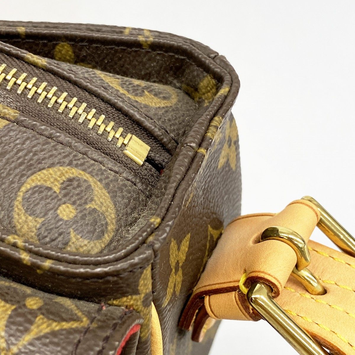 Louis Vuitton Shoulder Bag Monogram Viva Cite MM Brown — view 7
