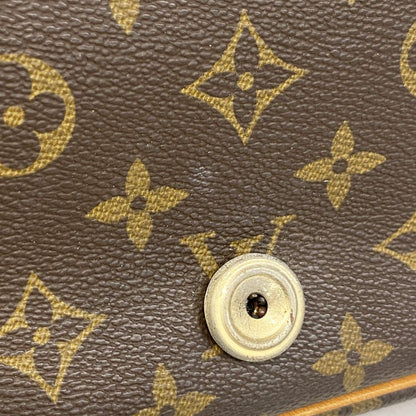 Louis Vuitton Shoulder Bag Monogram Saint Germain 24 Brown — view 9